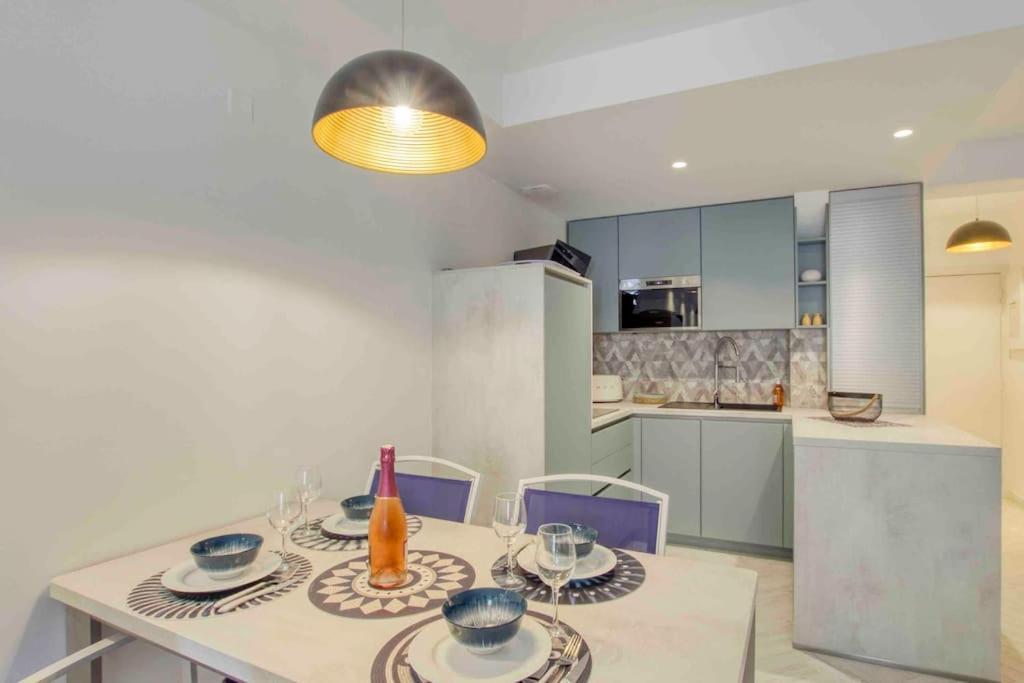 Appartement Piscine Tennis Acces Prive Plage Joia Sanary-sur-Mer Exterior foto