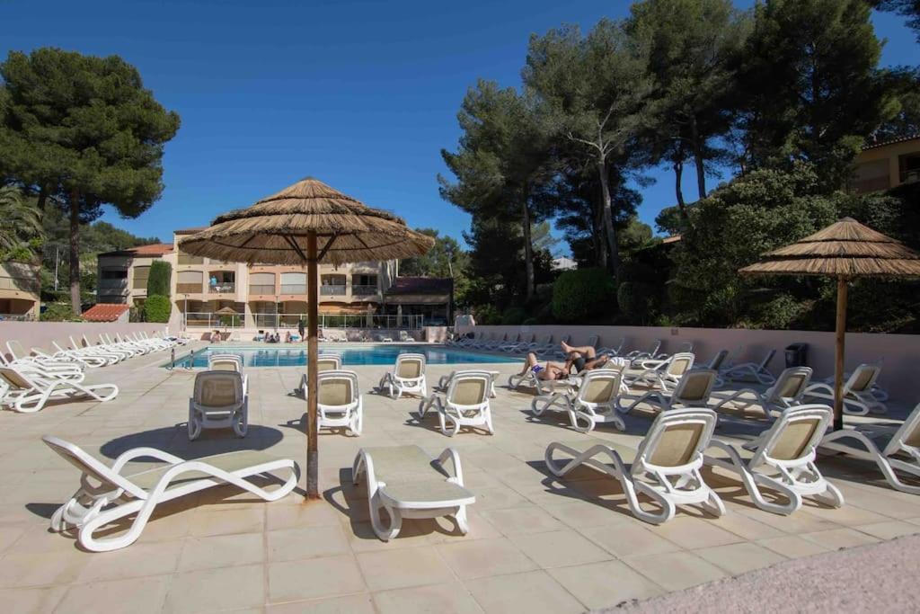 Appartement Piscine Tennis Acces Prive Plage Joia Sanary-sur-Mer Exterior foto